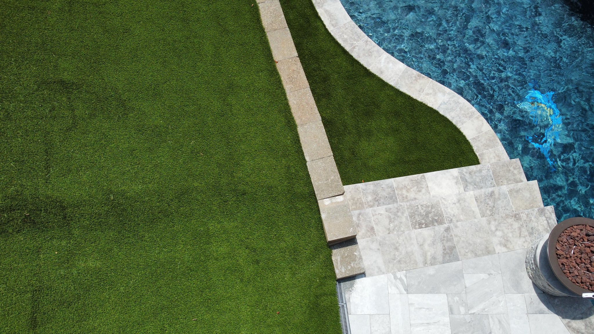 Modern Pool Deck Turf Design